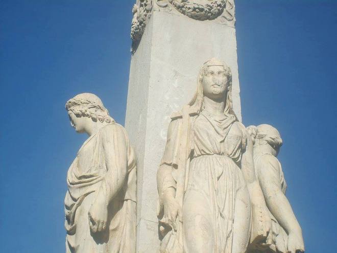 Obelisco - Monumento alla Riconoscenza