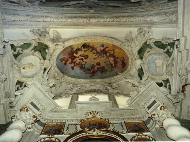 Cappelle laterali dedicate alla Beata Vergine del Rosario e San Carlo Borromeo - epoca 1650 